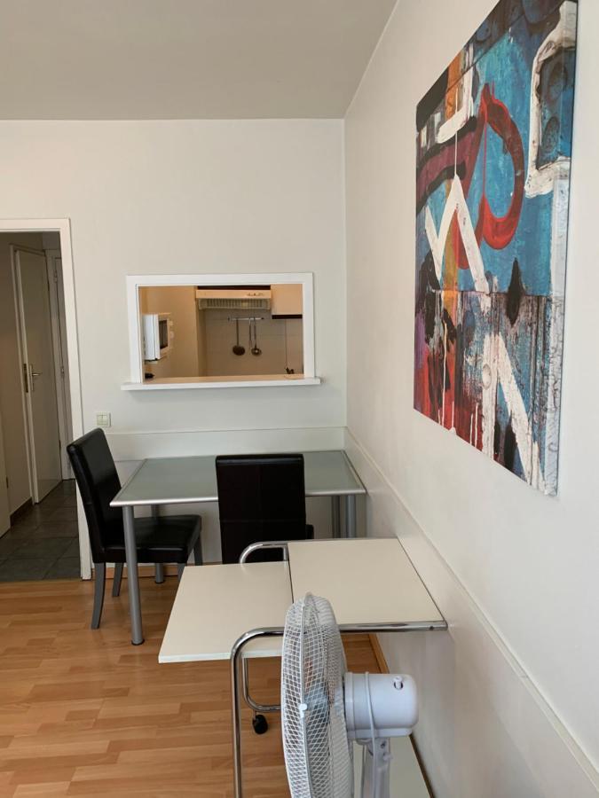 Residence Aparthotel Wellington Brussel Buitenkant foto