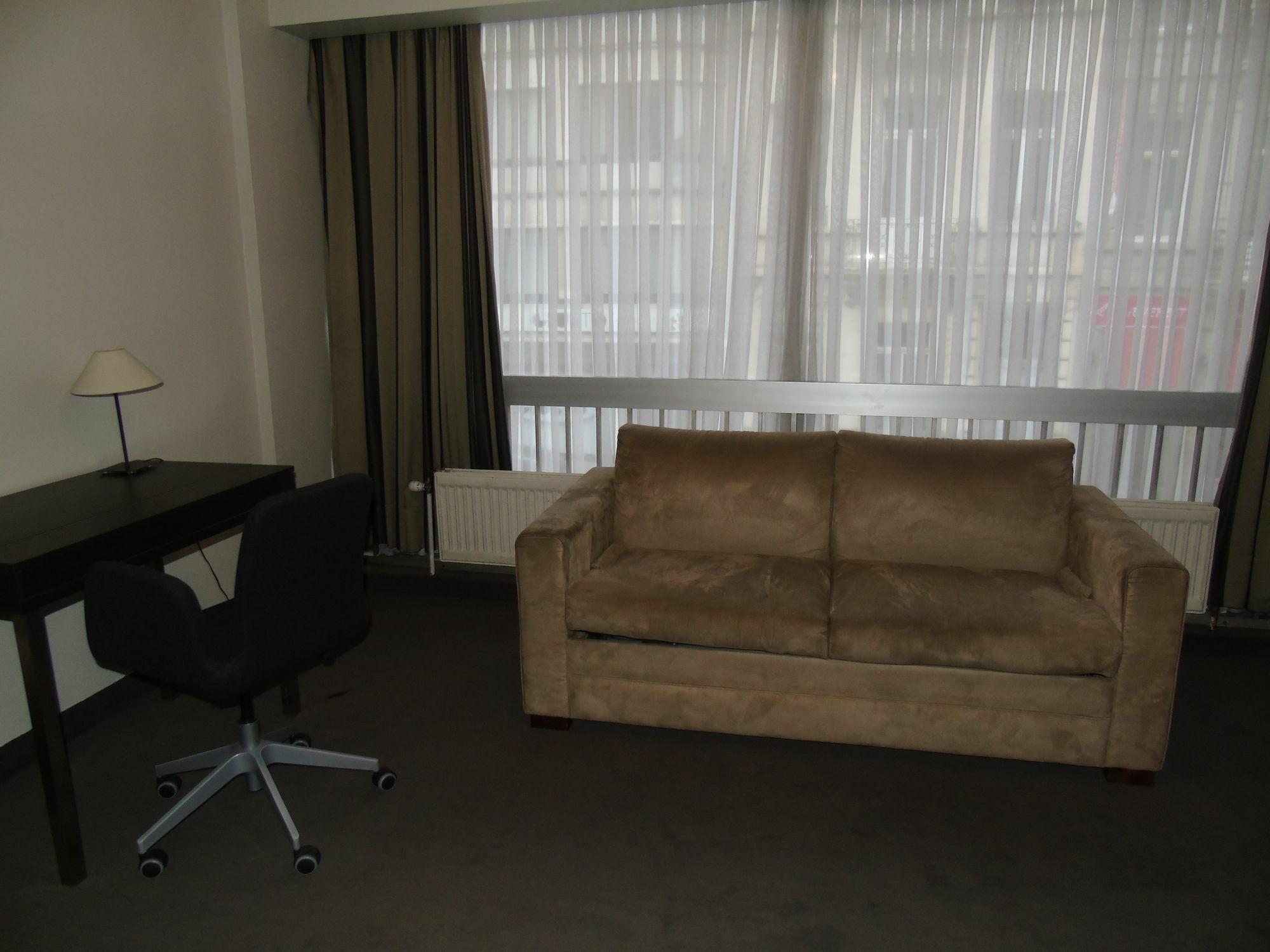 Residence Aparthotel Wellington Brussel Buitenkant foto
